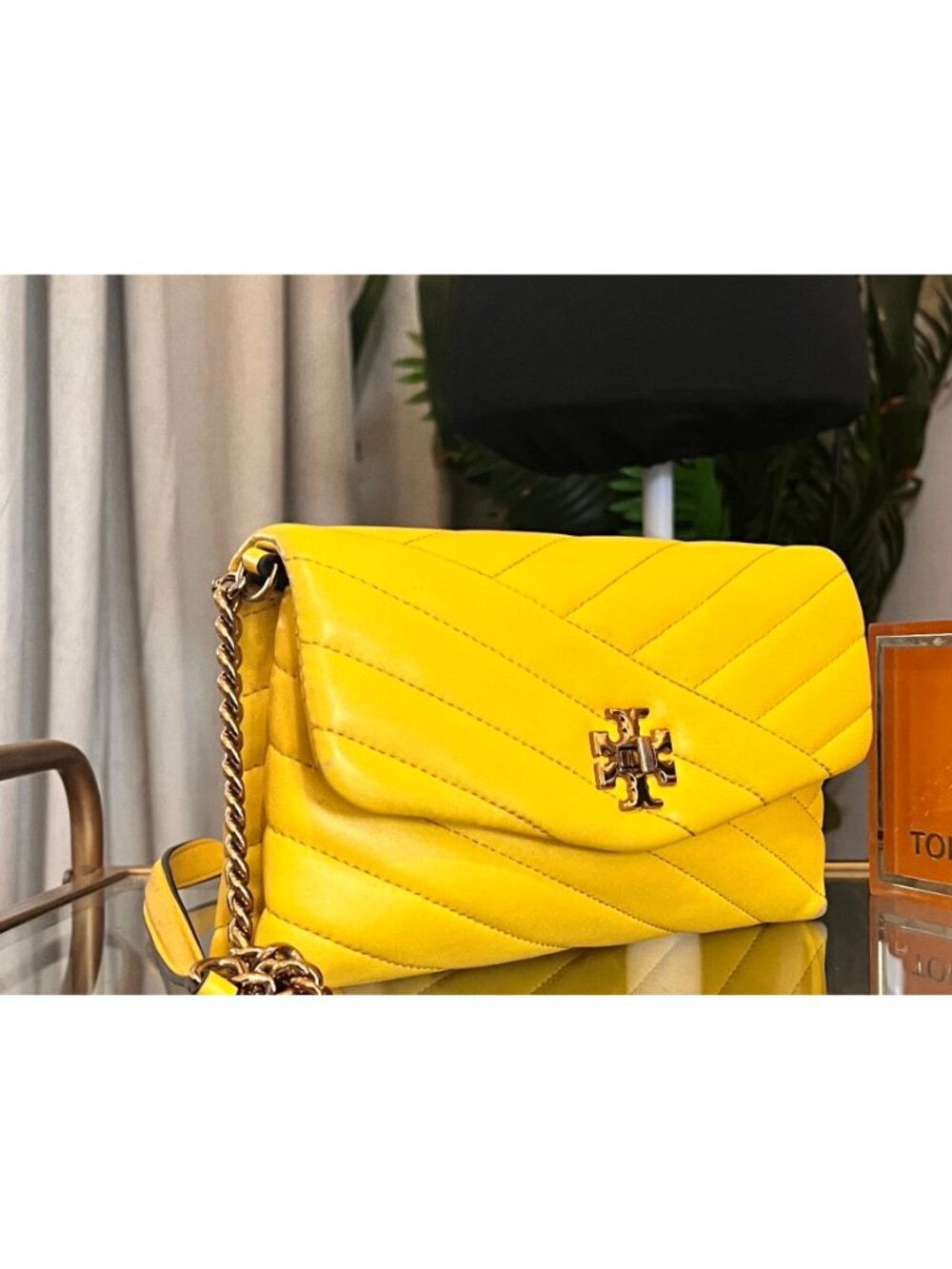 *** Authentic Tory Burch Yellow Quilted Leather Kira Crossbody - Picture 5 of 14
